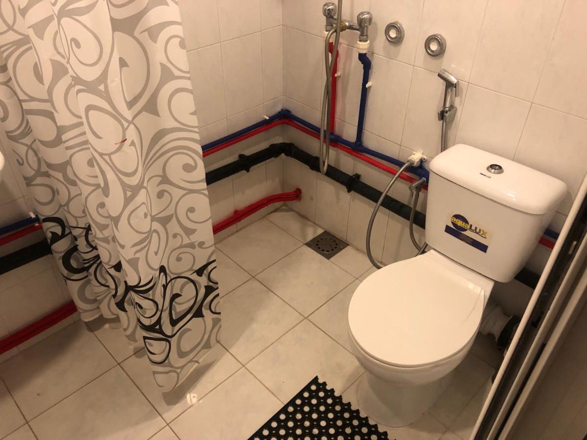 יירבאן 4 Friends Hostel מראה חיצוני תמונה